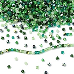 Зеленый 500шт. кубические стеклянные бусины, граненые, смешанный стиль, зелёные, 4x4x4 мм, 500 шт / комплект