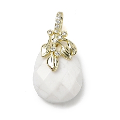 Говлит Подвески из натурального ховлита в форме капли, с латунной микропаве с отделкой в виде листьев из прозрачного кубического циркония, золотые, стойки покрытие, 24.5~25x13.5x7.5~8.5 мм, отверстие : 3x4.5 мм