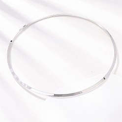 Stainless Steel Color 4MM 304 Stainless Choker Necklaces, Rigid Necklaces, Tarnish Free, Stainless Steel Color, Inner Diameter: 5.63 inch(14.3cm)