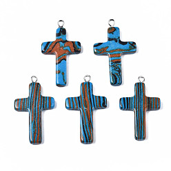 Небесно-голубой Синтетического малахита подвески, окрашенные, крестик, голубой, 32~34x20~22x3~5 мм, отверстие : 1.5 мм