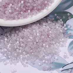 (DB0820) Бледно-розовый Шелково-атласный Бусины miyuki delica, цилиндр, японский бисер, 11/0, (дБ 0820) бледно-розовая шелковая атласная, 1.3x1.6 мм, Отверстие: 0.8 мм, о 2000 шт / бутылка, 10 г / бутылка