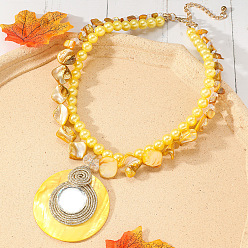 Желтый Двухслойные ожерелья из сплава смолы, искусственного жемчуга и окрашенных натуральных бусин с плоским круглым кулоном для женщин, желтые, 18.11 дюйм (46 см)