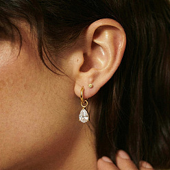Teardrop 304 Ohrhänger aus Edelstahl mit Zirkonia-Pavé für Damen, echt 18 k vergoldet, Träne, 26.9x14.2 mm