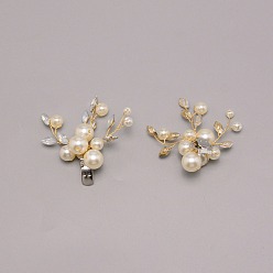 Blanc Décoration de chaussures en perles, avec apprêts en alliage de platine et cabochons de strass en cristal, fleur, blanc, 57x53x19mm