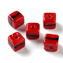 Красный Бусины лэмпворк , куб с линией, красные, 10~10.5x10~11x10~11 мм, отверстие : 1.8 мм