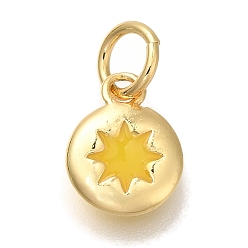 Золотистый Стойки обшивки латунные прелести, с эмалью и кольцом для прыжков, без кадмия и без свинца, долговечный, реальный 18 k позолоченный, плоский круглый с солнечным шармом, золотые, 9.5x7x1.5 мм, отверстие : 3 мм