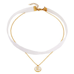 Letter E Подвеска в виде буквы из эмалевого сплава, односторонняя, лента из белого бархата и латунная цепочка, двухслойное ожерелье-чокер, золотые, Письмо E, 13.78 дюйм (35 см)