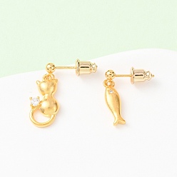 Золотой Серьги-гвоздики в форме кошки и рыбы из латуни с микропаве из прозрачных кубических цирконий, слева и справа, стойки покрытие, без свинца, без кадмии и без никеля, золотые, 18.5~19x4.5~8.5 мм