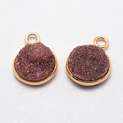Violet Electroplate Natural Druzy Quartz Crystal Pendants, Dyed, with Golden Plated Brass Finding, Flat Round, Violet, 14~15x11x5mm, Hole: 2mm