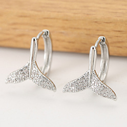 Серебро Серьги-кольца в форме рыбьего хвоста из латуни с прозрачными кубическими циркониями, серебряные, 15x14 мм