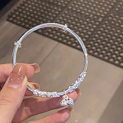 Серебро Простые регулируемые браслеты с подвесками из латуни для женщин, бабочки и цветы, серебряные, внутренний диаметр: 2-3/8 дюйм (6 см)