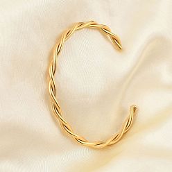 Настоящее золото 18K Ионное покрытие (IP) 304 браслеты-манжеты из скрученной веревки из нержавеющей стали, реальный 18 k позолоченный, внутренний диаметр: 1-7/8 дюйм (4.8 см) x 2-1/4 дюйм (5.75 см)