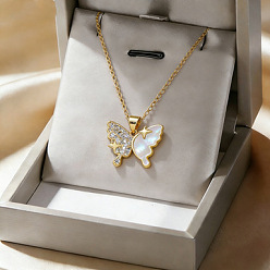 Золотой 304 Цепочка-колье из нержавеющей стали с микропаве из прозрачного кубического циркония и акриловым кулоном в виде бабочки 304 Цепочка-колье из нержавеющей стали с микропаве из прозрачного кубического циркония и акриловым кулоном в виде бабочки для женщин, белые, золотые, 15.75 дюйм (40 см)