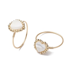 Golden Natural Shell Heart Rings, Brass Wire Wrap Finger Ring, Golden, Inner Diameter: 19.2~19.5mm