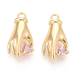 Pink Латунные микропаве прозрачные подвески с фианитом, руки с сердцем, без никеля , реальный 18 k позолоченный, розовые, 17x9x3.9 мм, отверстие : 1.5 мм