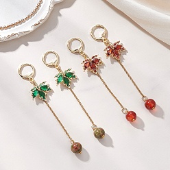 (52) Непрозрачная лаванда Серьги-подвески из латуни с микропаве из кубического циркония и застежкой-крючком в виде кленового листа., с фурнитурой латунной для серег, золотые, разноцветные, 81~81.5x16.5 мм, 2 пар / набор