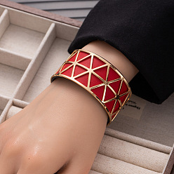 Красный Треугольник 304 браслеты-манжеты из нержавеющей стали и искусственной кожи, широкие браслеты для женщин, золотые, красные, внутренний диаметр: 2-3/8 дюйм (6 см)