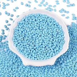 Светло-Голубой Выпечка краска стеклянные бусины, 2-луночное, овальные, Небесно-голубой, 5~6x2.5~3.5x3 мм, отверстие : 0.7~0.9 мм, Около 7500 шт / фунт