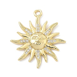 Настоящее золото 18K Латунные микропаве прозрачные подвески с фианитом, солнечные чары, без кадмия и без свинца, долговечный, стойки покрытие, реальный 18 k позолоченный, 28.5x26x4 мм, отверстие : 1.8 мм
