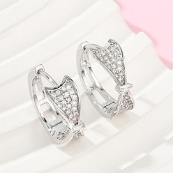 Платина Серьги-кольца из латуни с прозрачным кубическим цирконием, бантом, платина, 16.5x6x17 мм