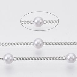 Платина Латунные цепочки ручной работы, с круглыми абс-пластиками из искусственного жемчуга, пайки, с катушкой, кремово-белые, платина, 2x1.2x0.4 мм, около 39.37 футов (12 м) / рулон