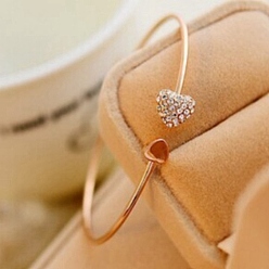 Розовое Золото Браслеты-манжеты из сплава с двойным сердцем и стразами для женщин, розовое золото , внутренний диаметр: 2-1/2 дюйм (6.2 см)