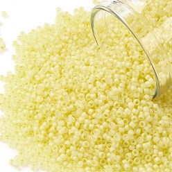 (142F) Ceylon Frost Banana Cream Toho runde Rocailles, japanische Rocailles, matt, (142 f) Ceylon Frost Bananencreme, 15/0, 1.5 mm, Bohrung: 0.7 mm, über 3000pcs / Flasche, 10 g / Flasche