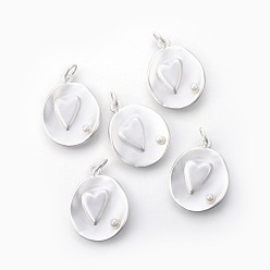 Матовый Серебристый Цвет Латунные подвески, с акриловой жемчужные бусины, долговечный, овальные с сердцем, матовый серебристый цвет, 27~29x20~23x4~6 мм, отверстие : 5 мм