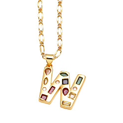 Letter W Подвеска-колье с инициалом из латуни, украшенная разноцветными кубическими циркониями., золотые, Буква W, 17.32 дюйм (44 см), Кулон : 20x20 мм