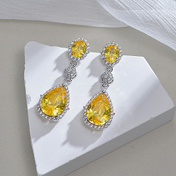 Золотистый Серьги-гвоздики из латуни с микропаве и кубическим цирконием в форме каплевидной формы, с 316 хирургическими штифтами из нержавеющей стали, золотые, 42x14 мм