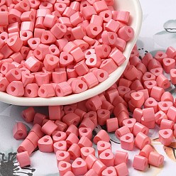 Светло-Вишневый Запекание расписной стеклянной бусины, Цейлон, треугольное отверстие, душат, светло-вишневый, 5x5x4 мм, отверстие : 1.3 мм, 3150 шт / фунт