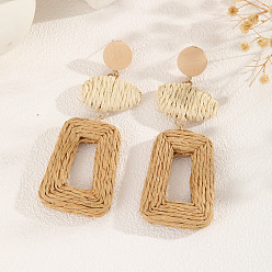 Цвет Древесины Серьги-гвоздики из сплава рафии в богемном стиле, трапециевидные, золотой свет, деревесиные, 95x34 мм