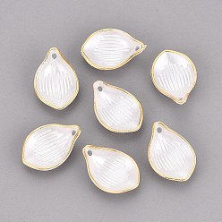 Marfil Colgantes de plástico ccb, encantos de pétalos, metal dorado enlaced, blanco cremoso, 22~22.5x15~15.5x6 mm, agujero: 1.6~1.8 mm, Sobre 1470 unidades / 500 g