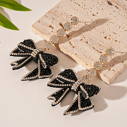 Черный Серьги-гвоздики с бантом из латуни и стразами, со сплавом, кубическим цирконием и синтетическим кварцем, золотые, чёрные, 81x47 мм