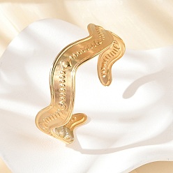 Другие 304 женские браслеты-манжеты из нержавеющей стали, реальный 18 k позолоченный, волна, внутренний диаметр: 2-1/8 дюйм (5.4 см)