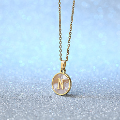 Letter N Плоские круглые ожерелья с инициалами из нержавеющей стали с натуральными белыми ракушками для женщин, золотые, цвет морской раковины, Письмо N, 18.11 дюйм (46 см)