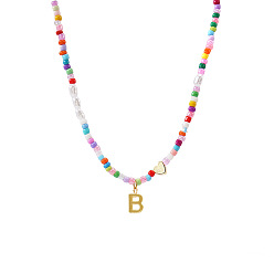 Letter B Ожерелье в стиле бохо 304 из нержавеющей стали с подвеской в виде инициала, искусственным жемчугом и разноцветными стеклянными бусинами для женщин, золотые, В письме, 16.54 дюйм (42 см)
