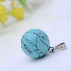 Синтетическая Бирюза Синтетические бирюзовые подвески, с фурнитурой платина железная, круглые, 17x14 мм, отверстие : 2.5x6 мм