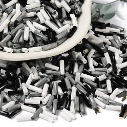 Черный Стеклянные бусины, окрашенные в процессе выпечки, круглое отверстие, чёрные, 7x2 мм, отверстие : 0.8 мм, Около 13636 шт / фунт