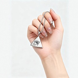 Color de Acero Inoxidable 304 Collares con colgante triangular de acero inoxidable con ojo de ra, color acero inoxidable, 23.62 pulgada (60 cm)