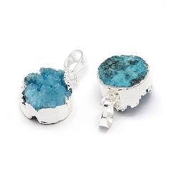 Deep Sky Blue Flat Round Dyed Natural Druzy Agate Pendants, Druzy Trimmed Stone, with Silver Color Plated Brass Findings, Deep Sky Blue, 17x14x8~11mm, Hole: 5x8mm