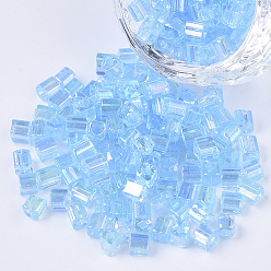 Светло-Голубой 6/0 стакан бисер, прозрачные цвета радуги, квадратное отверстие, кубические, Небесно-голубой, 6/0, 3~5x3~4x3~4 мм, отверстия: 1.2~1.4 мм, около 4500 шт / мешок
