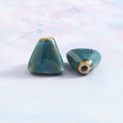 Средний Бирюзовый Фарфоровые бусины ручной работы, для украшения браслетов/ожерельев и материалов для поделок, треугольные, средне бирюзовый, 16x15.5x8.5 мм, отверстие : 2.5 мм
