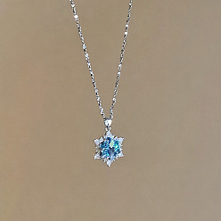 Aguamarina Collares con colgante de copo de nieve de aleación con diamantes de imitación para Navidad para mujer, Platino, aguamarina, 15.75 pulgada (40 cm)
