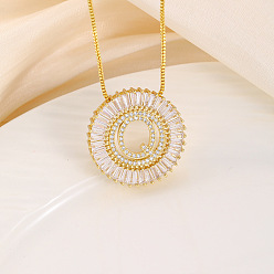 Letter Q Кольцо из латуни с прозрачными кубическими цирконами и подвеской в виде буквы, цепочка-коробка, золотые, Буква Q, 17.72 дюйм (45 см)