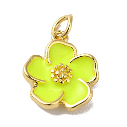 Jaune Vert Charmes d'émail de laiton de placage de support, sans plomb et sans cadmium, avec anneau de saut, réel 18 k plaqué or, plaqué longue durée, charme de fleur, jaune vert, 15x13x3.5mm
