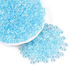 Bleu Ciel Clair Perles de rocaille en verre de couleurs transparentes, rondelle, cuisson des peintures, lumière bleu ciel, 6x3mm, Trou: 1.2~1.6mm, environ 2500 pcs / livre