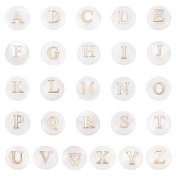 Letter A~Z Естественных пресноводных стеклянные бусы, с металлическими элементами из травленой латуни, горизонтальное отверстие, плоско-круглые с алфавитами , цвет морской раковины, золотые, Письмо ~ Z, 8x3~5 мм, отверстие : 0.5~0.7 мм, 1 шт / стиль
