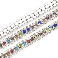 Разноцветный Цепочки из стразов, латунь , с катушкой, три ряда горный хрусталь, серебряный цвет гальваническим, красочный, 8.5 мм, около 10 ярдов / рулон