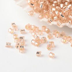 Розовый Fgb 15/0 стеклянный бисер класса А, шестигранник (два разреза), серебряная линия, туманная роза, 1~2x1~1.5 мм, отверстие : 0.5 мм, Около 100000 шт / фунт